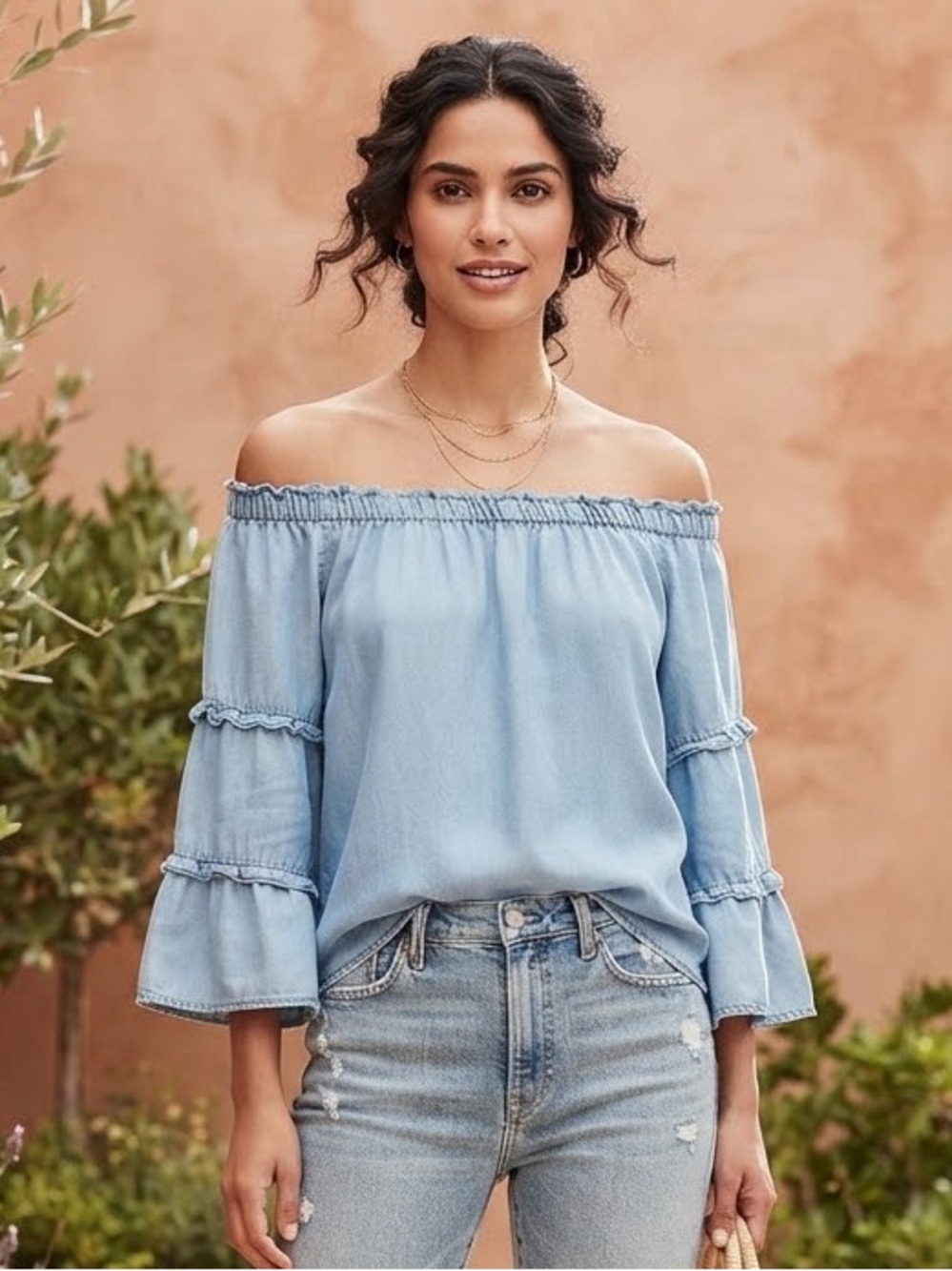 HOPE & HARLOW Off-Shoulder Ruffle Sleeve Top M 23” p2p Light Wash EUC
